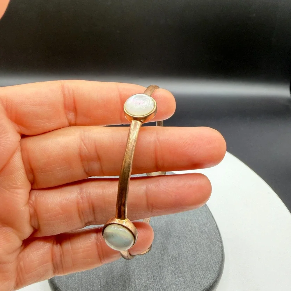 Pearlescent Shell Cabochon Copper Tone Bangle Bracelet Boho Statement Jewelry